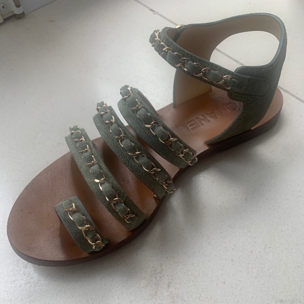 Chanel Classic Chainlink Multi-Strap Sandals - image 5